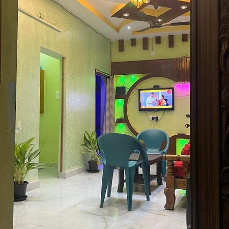 Sm Home Stay 1 Tirupati Esterno foto